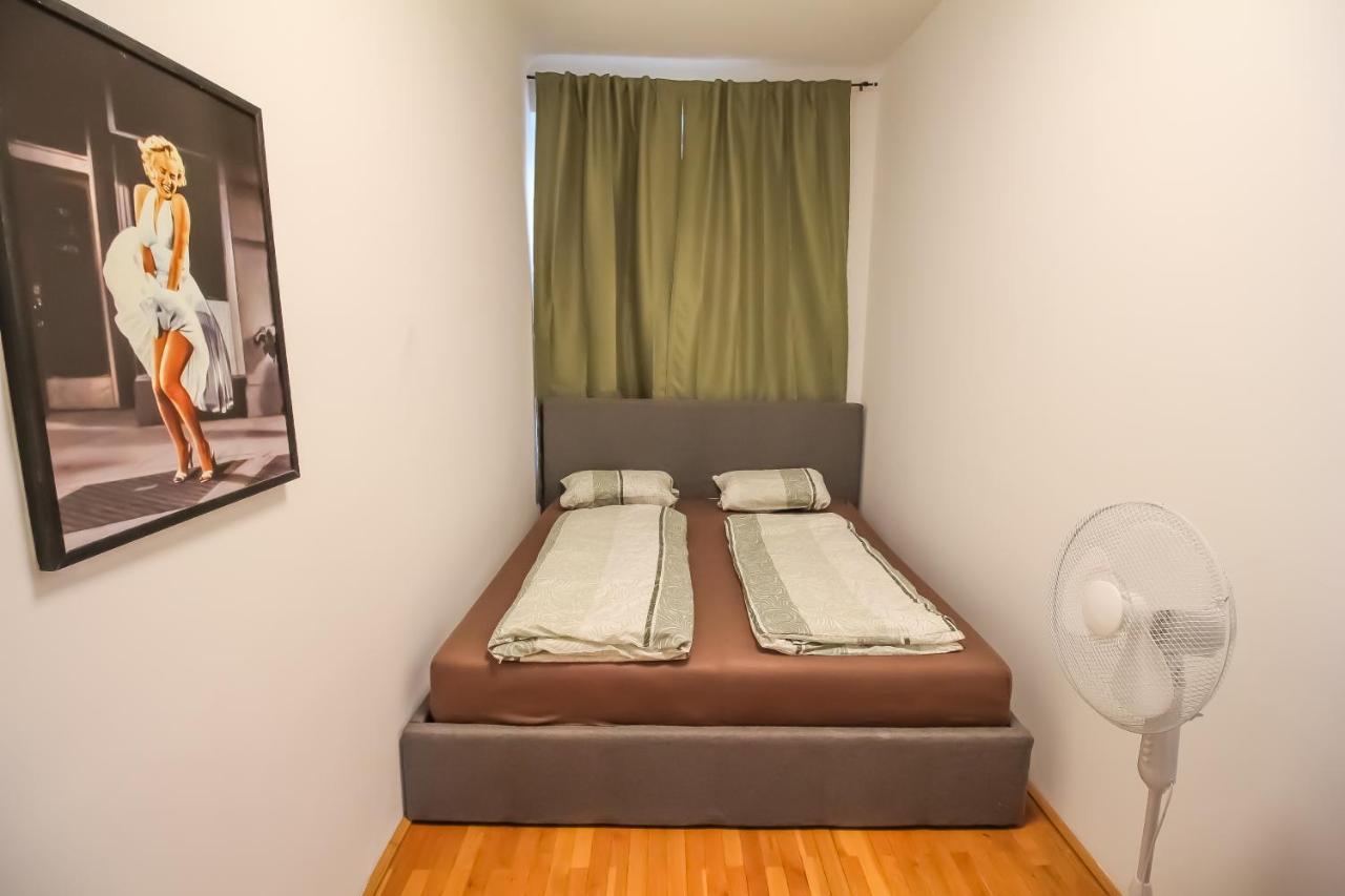 Family 3 Bedroom Apartment Lv7 ウィーン エクステリア 写真